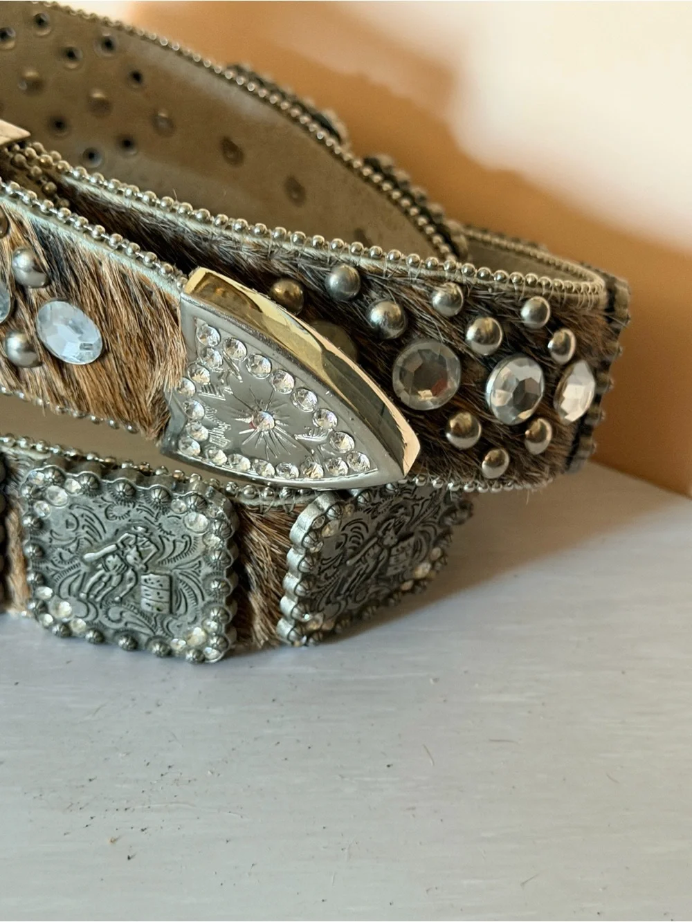 Western Cowgirl Tan Cowhide belt with barrel racer designed Square Conchos sz L